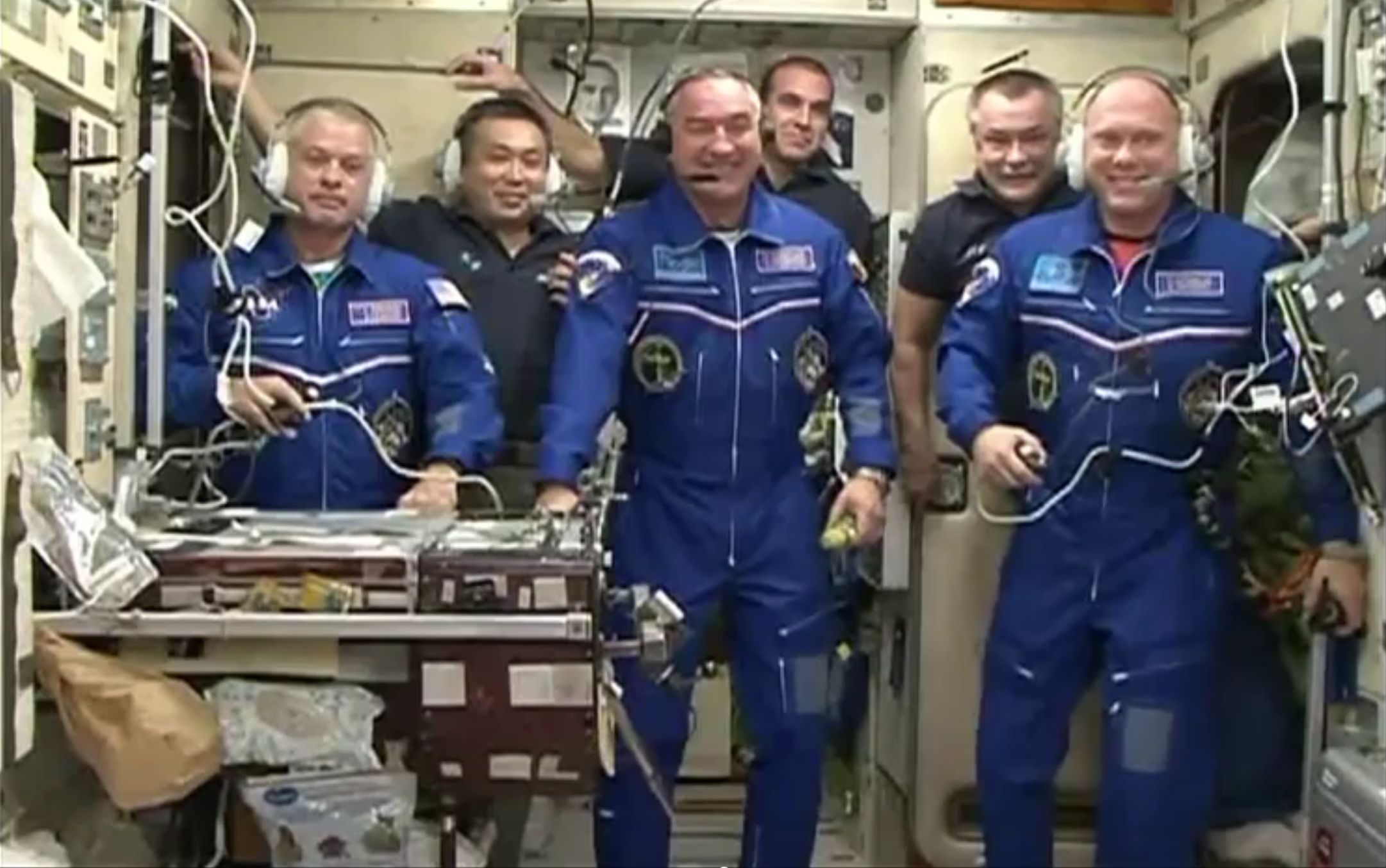 Expédition 39 au complet à bord de l'ISS