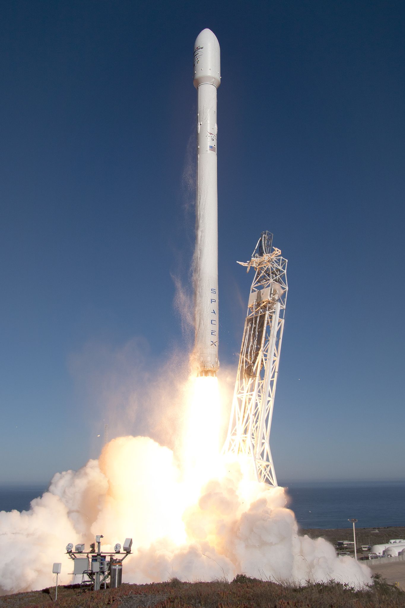 29 Septembre 2013, Vandenberg Air Force Base, Californie, premier lancement de la version 1.1 de la fusée Falcon 9 de SpaceX (Crédits : SpaceX)